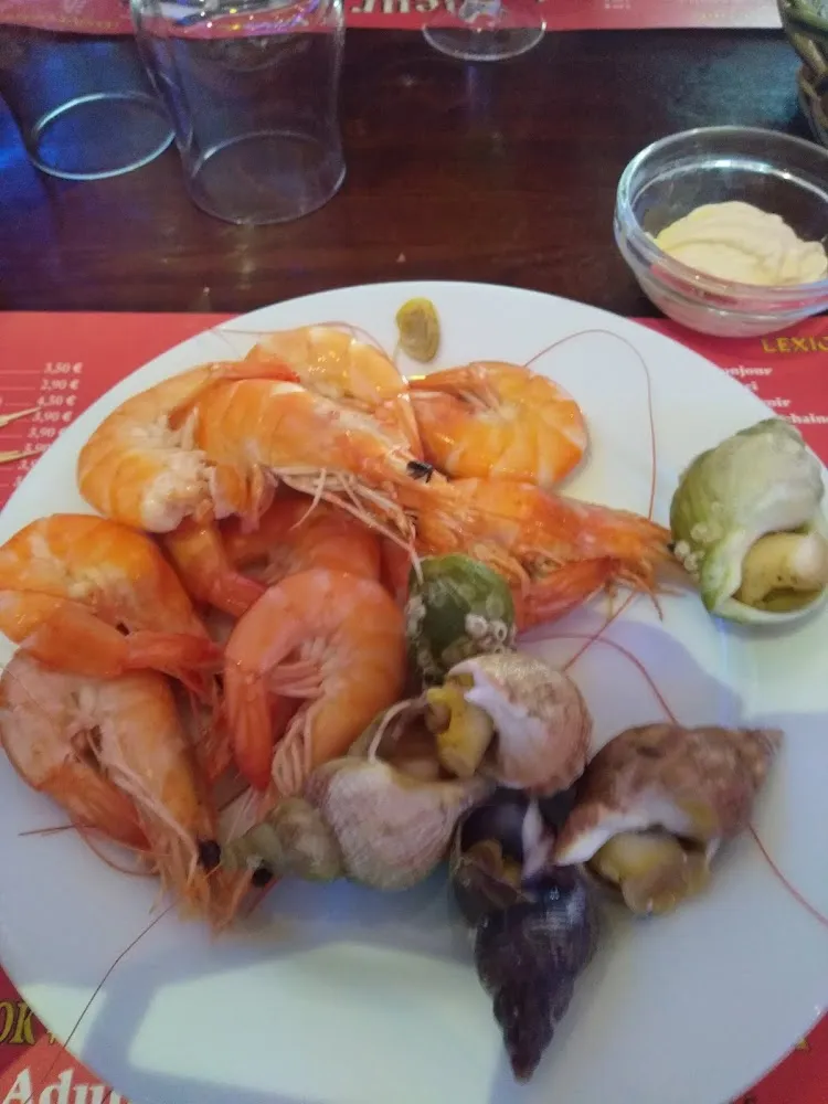 Assiette de Crevettes Et Bulots